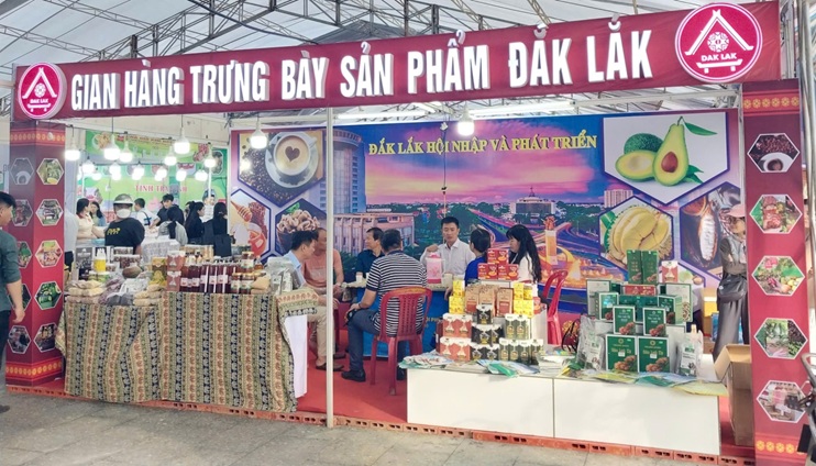 Gian hàng trưng bày sản phẩm tỉnh Đắk Lắk